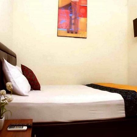 Bantal Guling Trans Otel Bandung Dış mekan fotoğraf